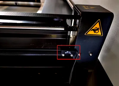 Reference sensor mounted Y-axis