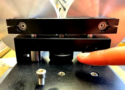 Adjustment screw